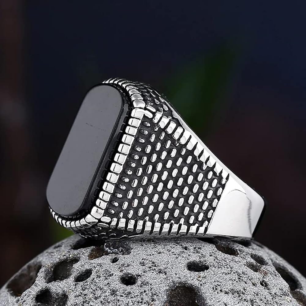 Silver Retro Ring