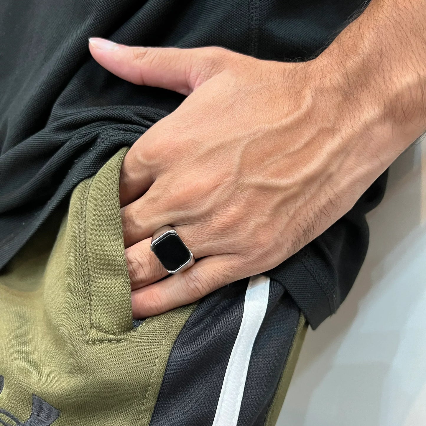 Silver Onyx Ring