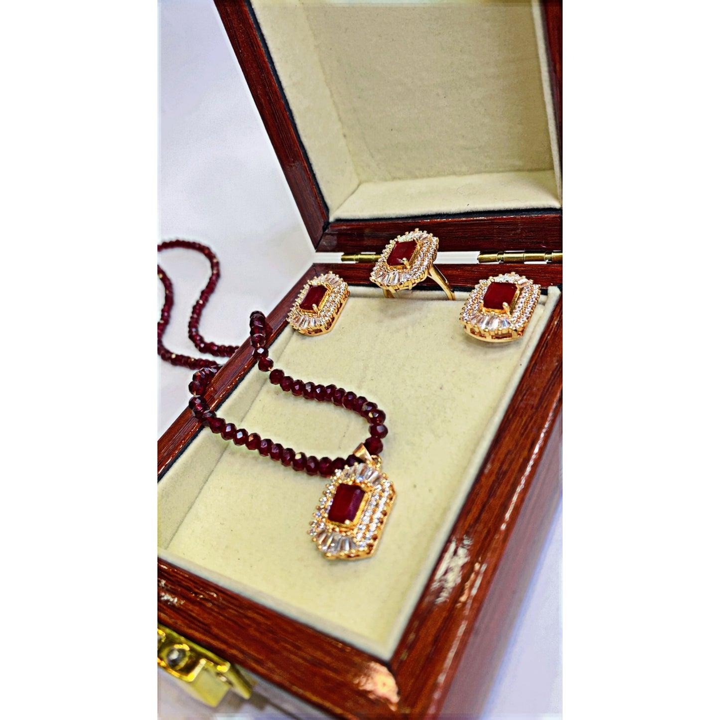 Mehron gems mala set